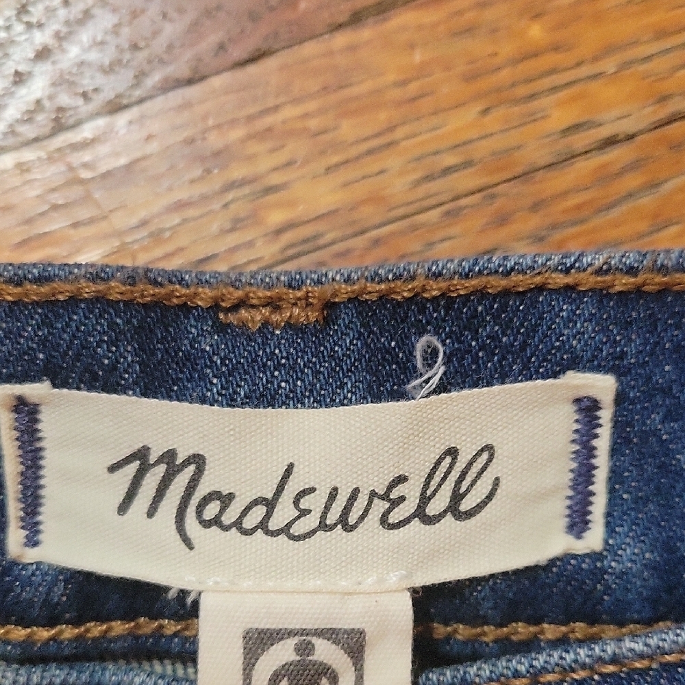 Madewell Mid Rise 90s Straight Leg Blue Denim Jeans Size 29 New without Tags - Picture 2 of 11